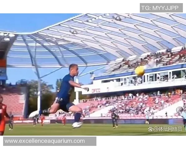 足球历史十大进球王揭秘 各大球星如何超越极限成就传奇 足球历史十大进球王揭秘 各大球星如何超越极限成就传奇